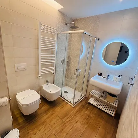 Apartment Trase & Isse Bari